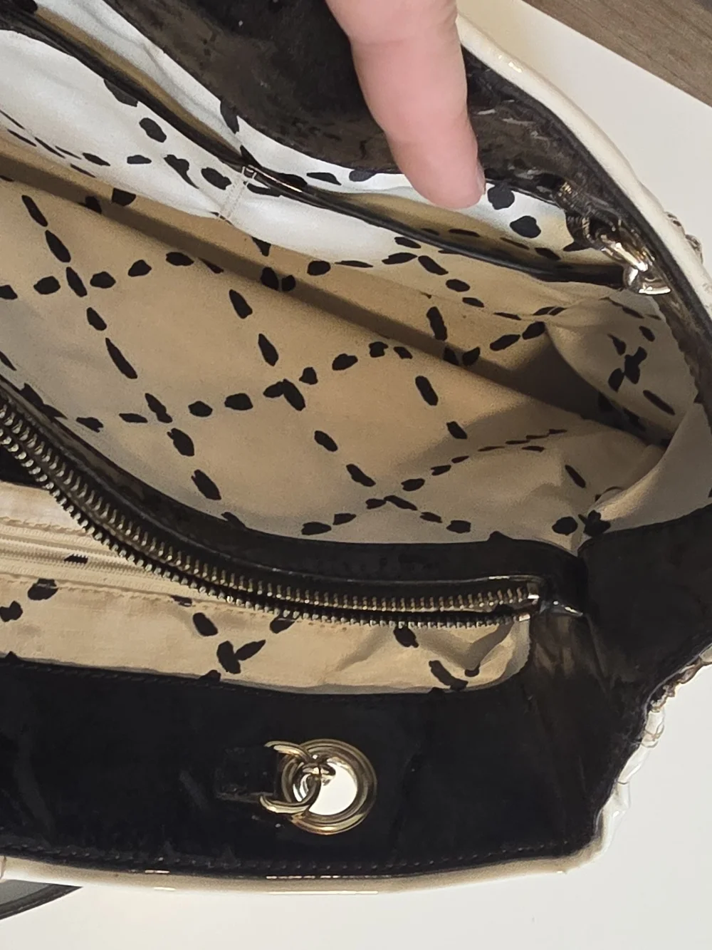 Kate Spade Black & Cream Patent Shoulder Tote
